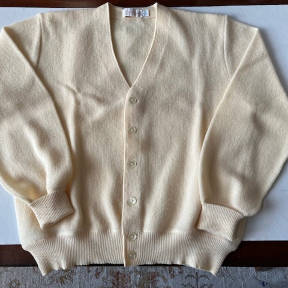 John L. Ashe Quinpaca Wool Sweater - Butter Yellow - Size XL